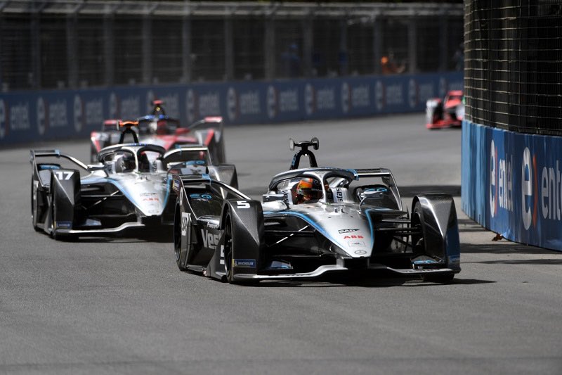 FormulaEStats's tweet photo. So far in Season 6 @svandoorne is the only #FormulaE driver to have scored points in all three races. https://t.co/Z6Y0zVfkOE