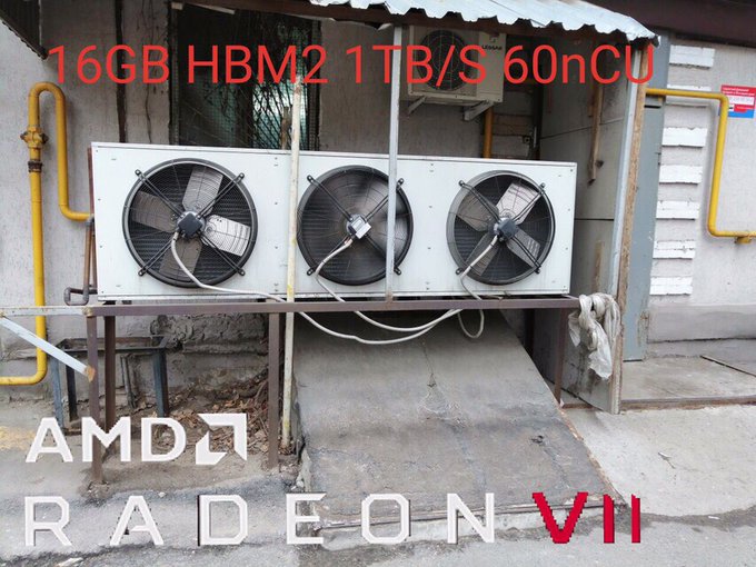 EO52IH6WsAgPEx0?format=jpg&name=small