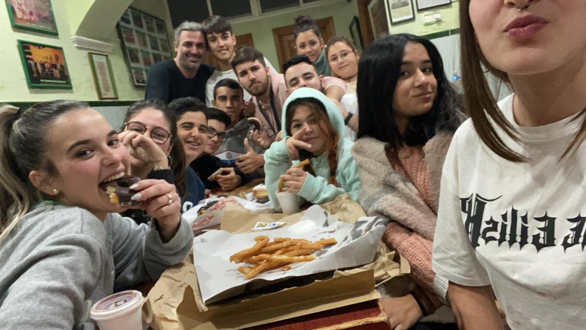 Merendola despues de ensayar!!❤❤🎭🎭