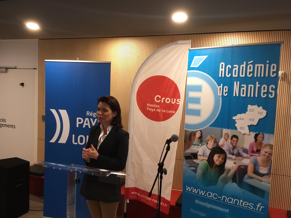 laurentgerault's tweet photo. Avec l’Inauguration de la Cité Universitaire Couffon-Pavot à #Angers ce jour, 100% des Cité’U des @paysdelaloire sont rénovés ��
La Région s’engage Pour :
🔸Le logement des #étudiants
🔸La #transitionénergétique 
Fruits d’un partenariat exemplaire  avec #Crous 
@C_MORANCAIS https://t.co/LH2d0yRp1q