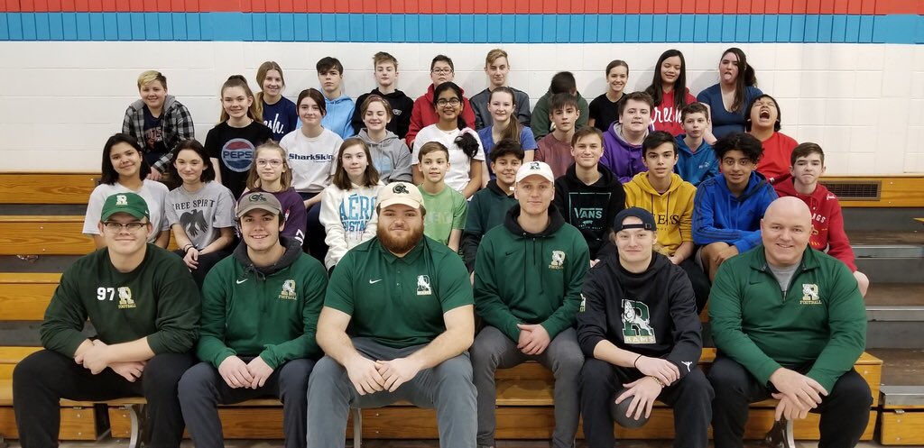Thank you U of R Rams for the awesome football clinic! 🏈 Special shout out to former MacNeill students now playing for the Rams🎉<a href="/reginarams/">University of Regina Rams</a> <a href="/StephenBryce55/">Stephen Bryce</a> <a href="/joshdonnelly17/">Josh Donnelly</a> <a href="/BennettWatson2/">Bennett Stusek</a> <a href="/hods12/">Parker Hodel</a> <a href="/ZachHirshy/">Zach Hirshmiller</a> <a href="/PaytonWilliams_/">Payton williams</a> <a href="/RegPublicSchool/">Regina Public Schools</a>