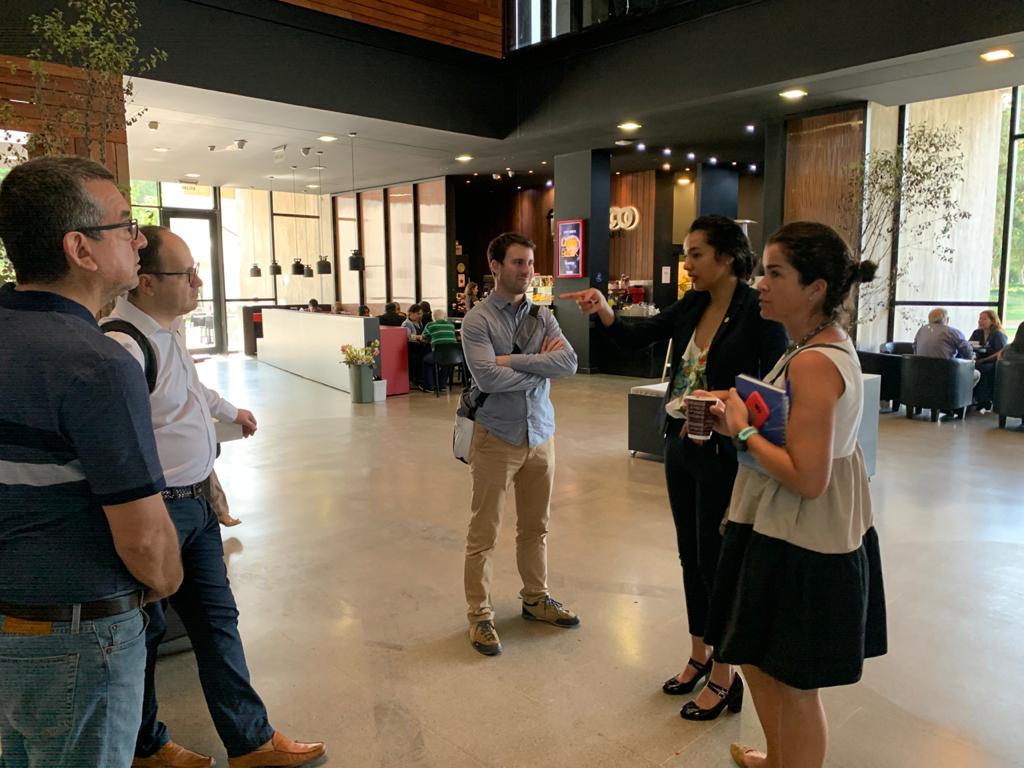 Eurochile_'s tweet photo. 👉Las empresas que integran la misión empresarial Aerospace Valley en visita técnica en el Centro de Innovación UC. 🇪🇺🇨🇱
#AerospaceValley @AerospaceValley #Space2idgo
@permagro @Pleione_Energy @PIXSTART_io @aleriontec https://t.co/lJs0F6TMlN