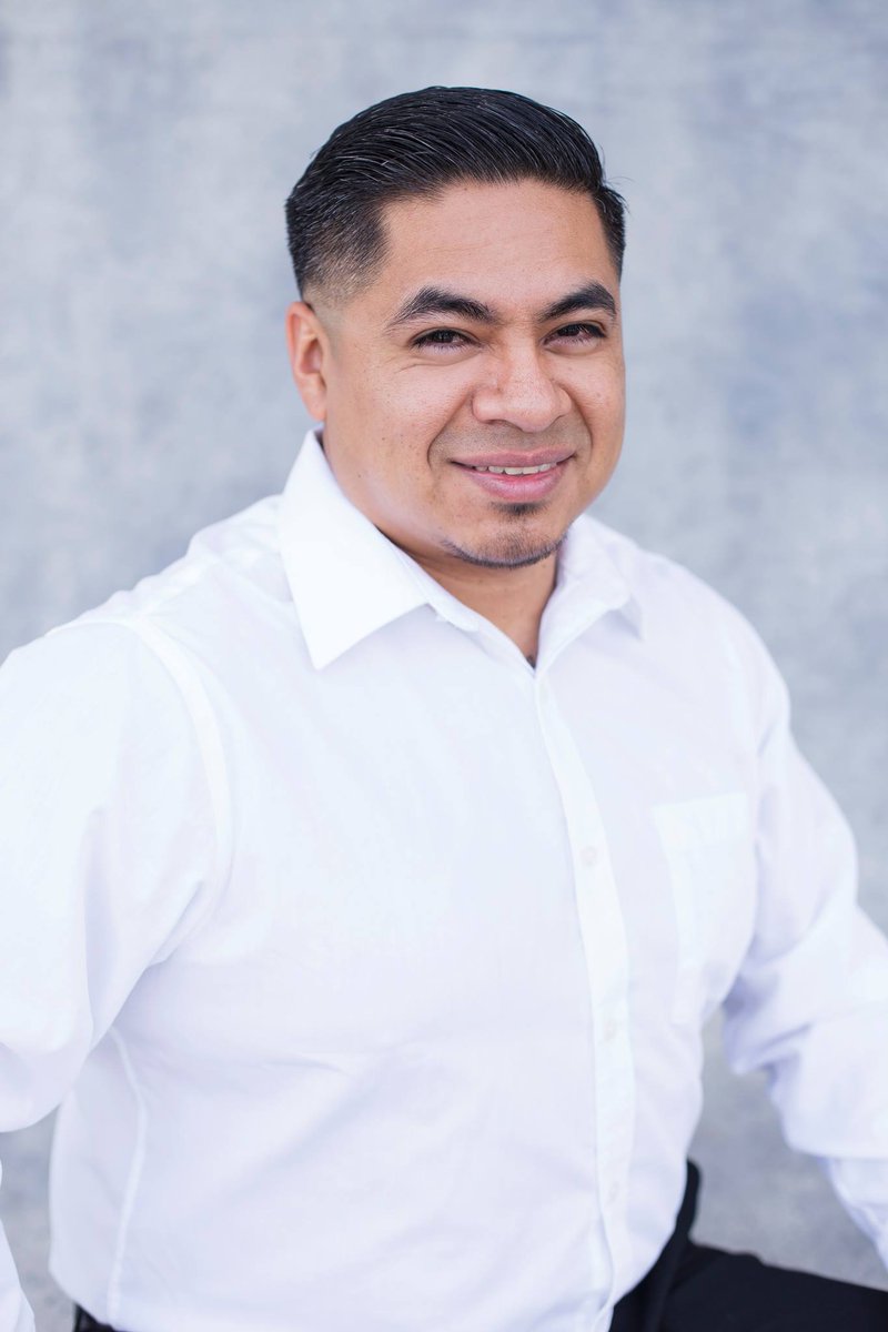 LifetimeSmiles1's tweet photo. Happy Work Anniversary to Tony, our sterilization tech/assistant/Mr. do it all! You might not always see him, but he’s always there, helping the office run efficiently! https://t.co/kDGg8jhas1