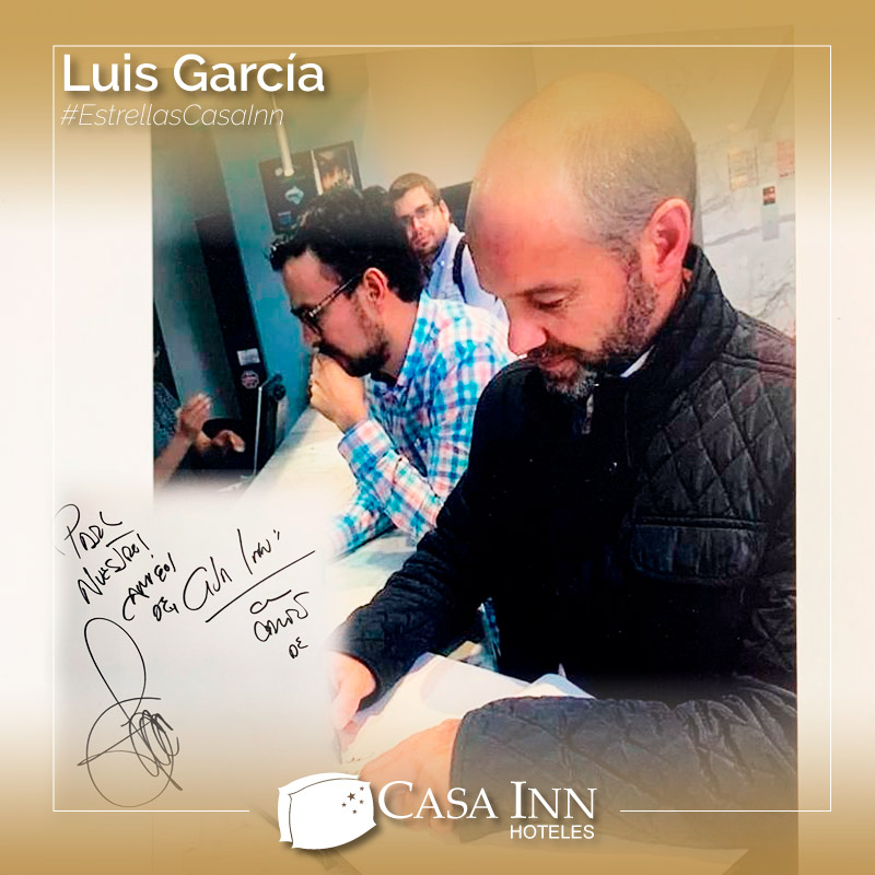 CasaInnHoteles's tweet photo. Luis García Postigo es un ex-futbolista que desarrolló un instinto muy clínico para analizar, luego de una destacada trayectoria deportiva; hoy es un reconocido comentarista del fútbol mexicano.
Fue un honor tenerte en Casa ¡hasta pronto!
#EstrellasCasaInn #CasaInn #Fútbol https://t.co/x3ruSBIIzl