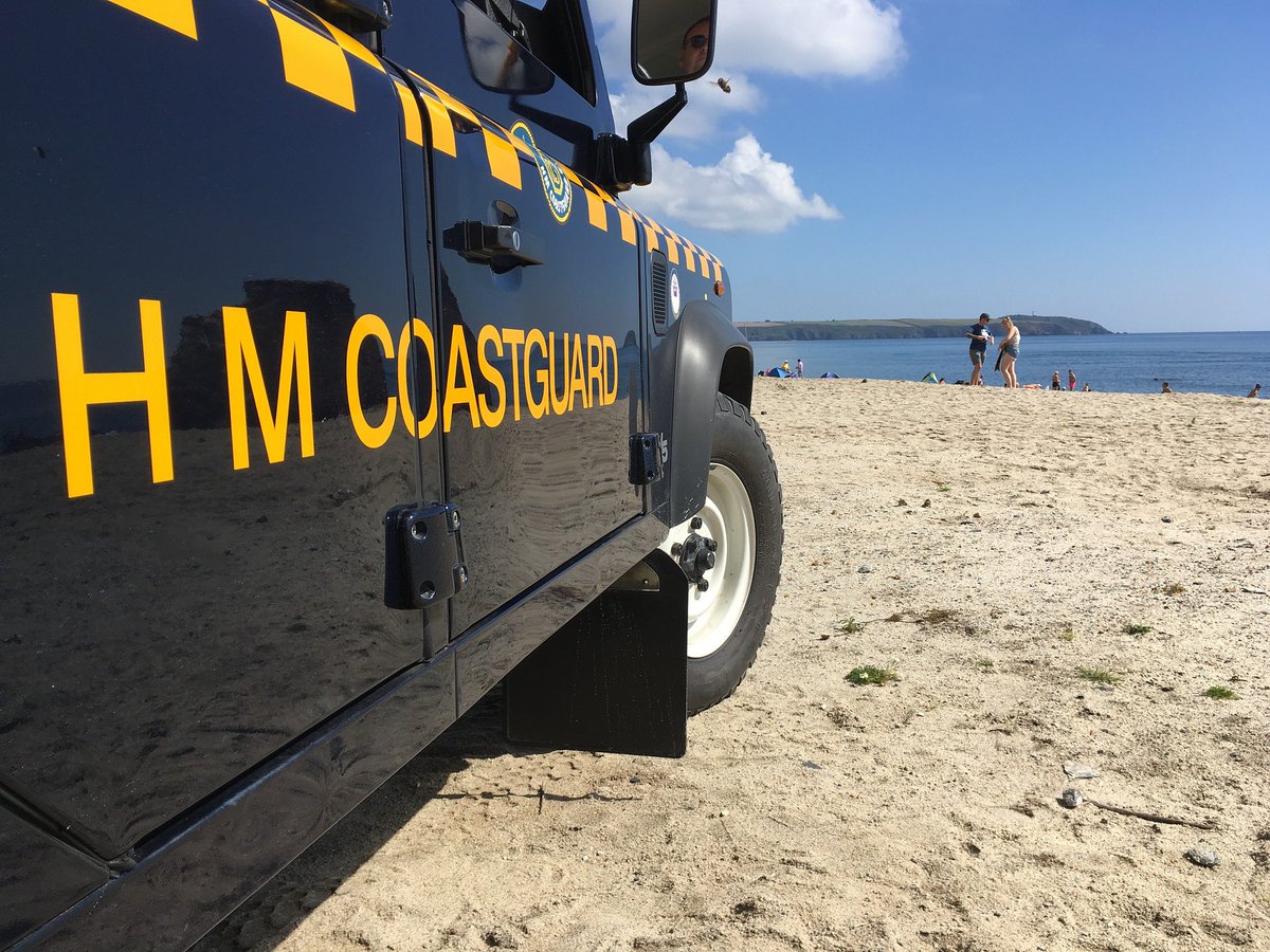 SuttonBridgeCG's tweet photo. Did you know we work closely with HM Coastguard Wrangle and cover the coast, from Wrangle, Lincs to Kings Lynn , Norfolk. If you need our help #callthecoastguard https://t.co/rBinmkZnmw