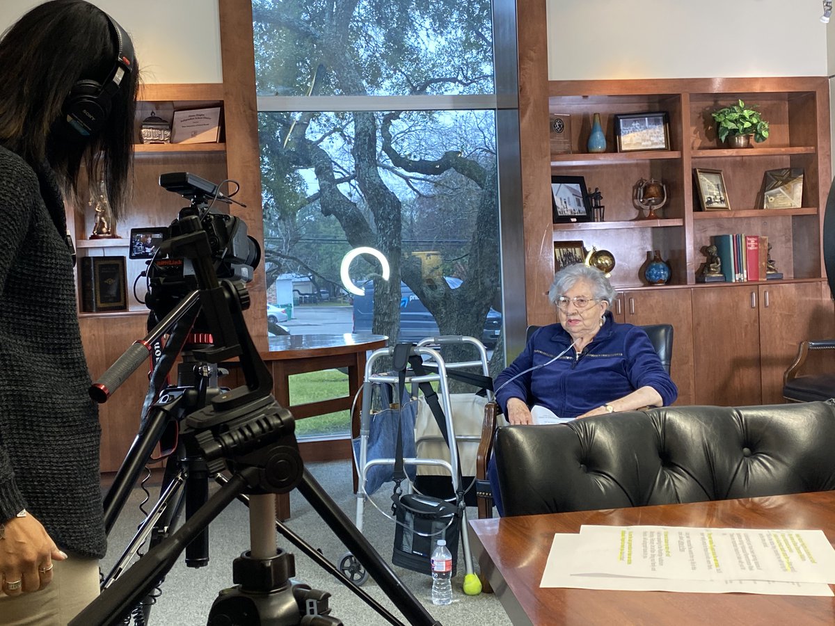SraMartinezCE's tweet photo. We were behind cameras at @AHISD blessed with the presence of Rose Williams and her story #LetterstoRose. To hear her story come over to @WoodridgeElem February 3rd at  6:00pm, get ready for an afternoon that will impact your life with a story that will inspire our generations https://t.co/h4s5wNwgaD