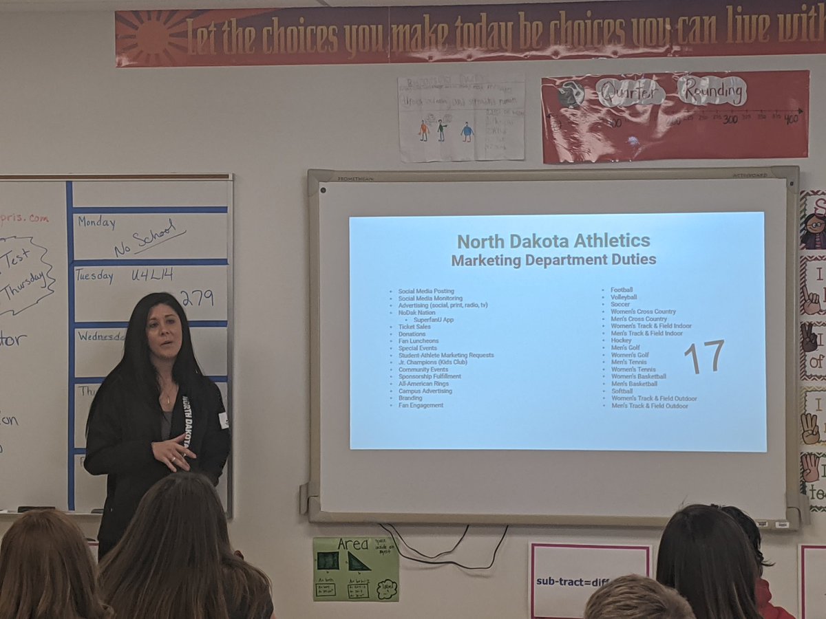 rrvec's tweet photo. Thank you @UofNorthDakota Sports Marketing Dept. for sharing your expertise at #ExploreNVCTC! #LGH #myund https://t.co/nOz1WpU4s4