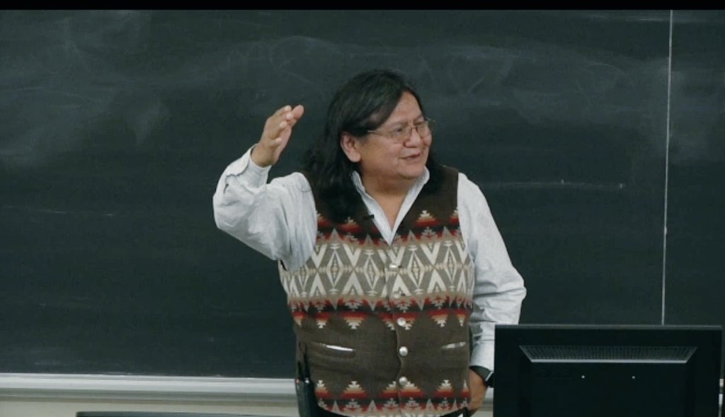 1KermodeBear's tweet image. There&apos;s a paragraph in the book of Reconciliation Manifesto where Arthur Manuel speaks of Sovereign Rights and says &quot;There are over 1000 First Nation communities in Canada and the Gov&apos;t can&apos;t take us all down at once&quot; #Decolinization