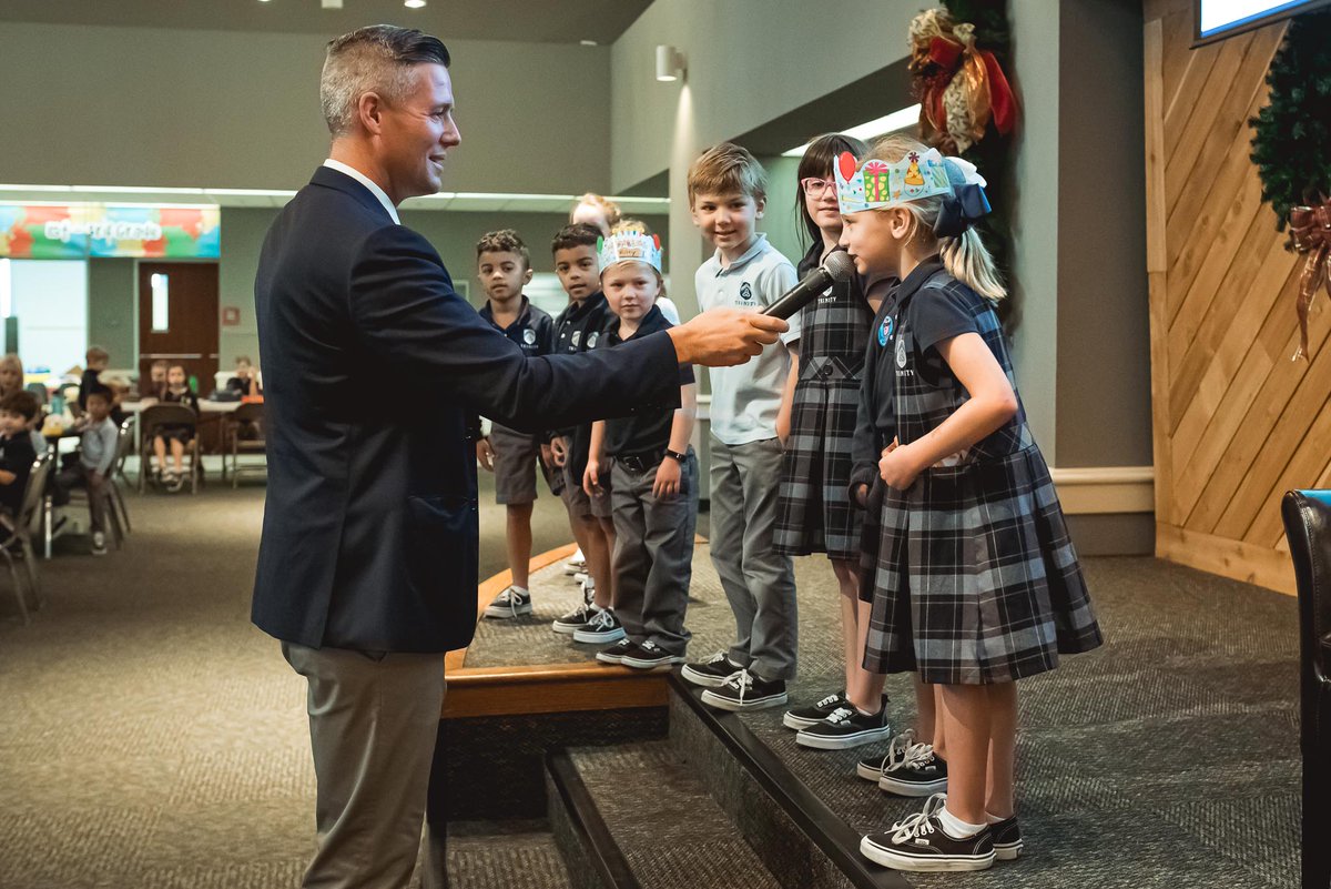 tcshouston's tweet photo. Lunch around here is fun at each campus.  Our little ones push chairs in for each other and give birthday interviews, and our older students do all kinds of things: attend House meetings, study, share a box of Twinkies, or simply find a quiet corner with a friend. https://t.co/MrVZ4FVmgN