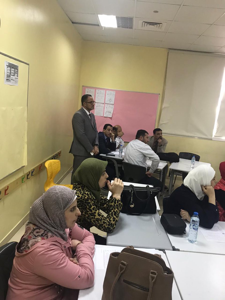 محاضرات عملية للمعلمين وتفعيل التعلم النشط .تنفيذ أ/محمد منصور معلم التربية الوطنية بالمدرسة