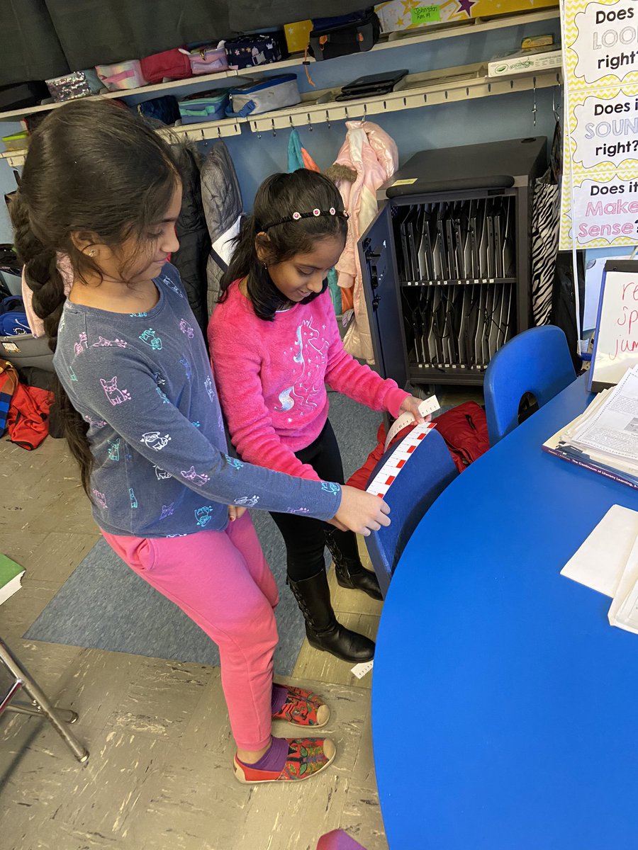 mrsjohnston19's tweet photo. Mathematicians are busy measuring items around the classroom today! Learning to estimate the size of a centimeter, inch, foot, meter, and yard  #shinebrightedison @LincolnSchool8 https://t.co/8hlJQjaqkM
