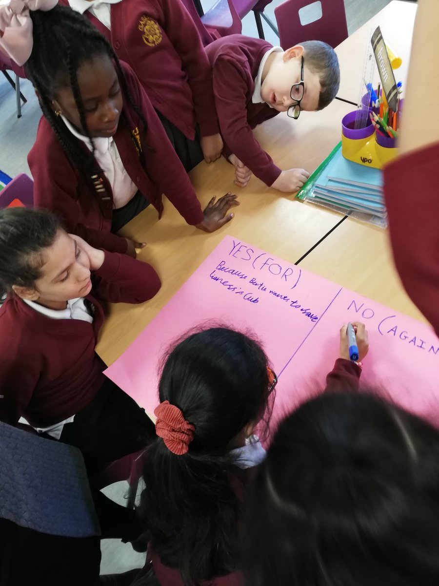 GaskellPrimary's tweet photo. Class 4H have been discussing the arguments for and against Bertie leaving the compound in our Literacy book @GaskellPrimary #TheButterflyLion #MichaelMorpurgo #orphanedcub https://t.co/Q99BuxpJV3