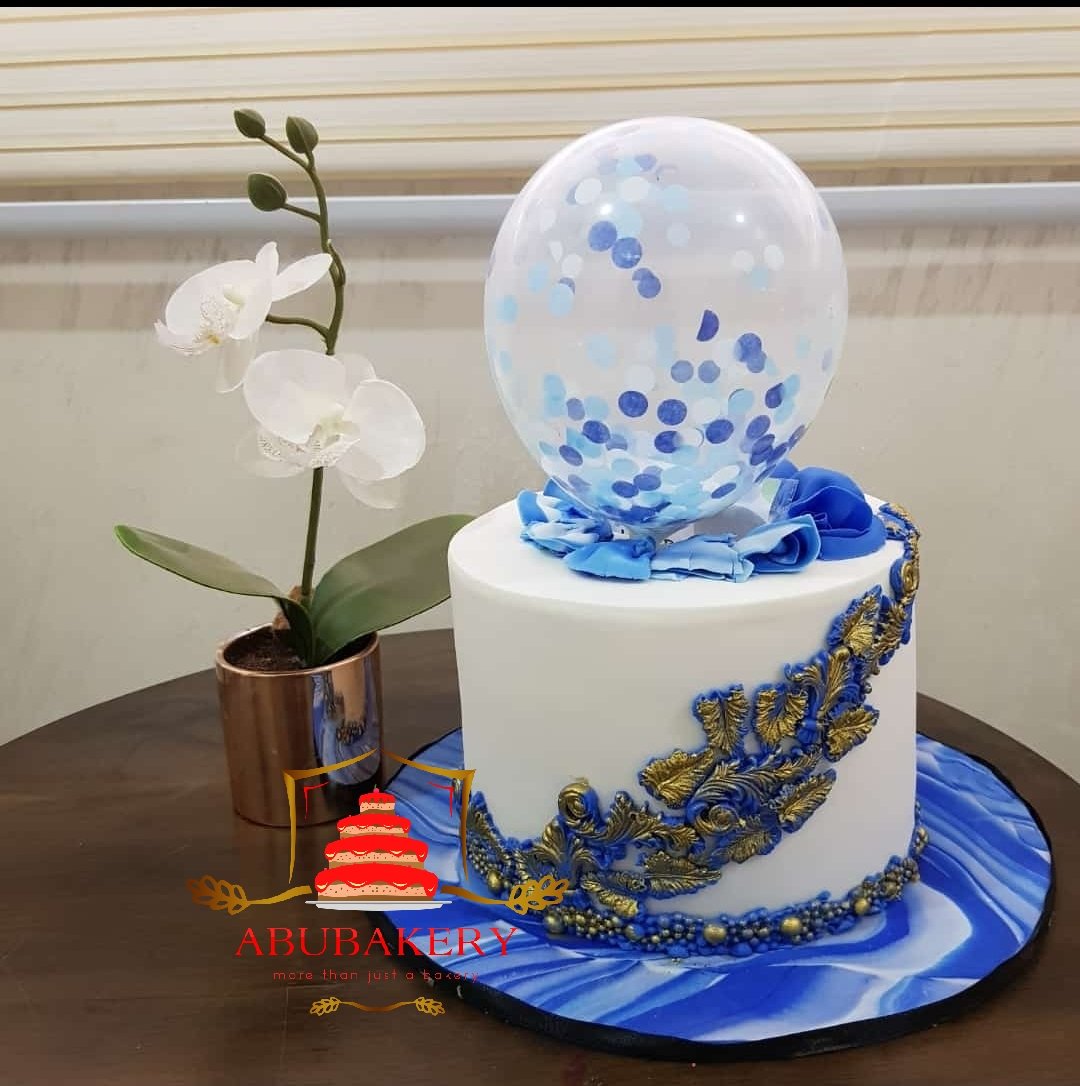 AbubakeryAbj's tweet photo. Everyone loves the cake...
Exept me 🤷♂️
#abubakery #AbujaBaker #AbujaTwitterCommunity #yourcakeplug https://t.co/Qt7iKlbj1i