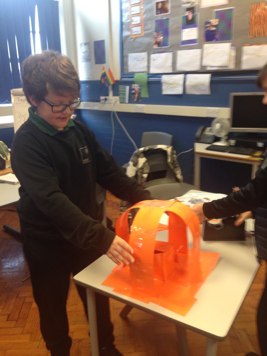 boulevardcentre's tweet photo. Making a hotel from paper??? Sounds challenging! @JigsawPSHE #growthmindset #adaptifweneedto #setbackshappen. https://t.co/Boroc7fGh5