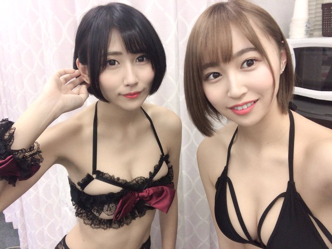 Twitterエロ垢の自撮りエロ画像1