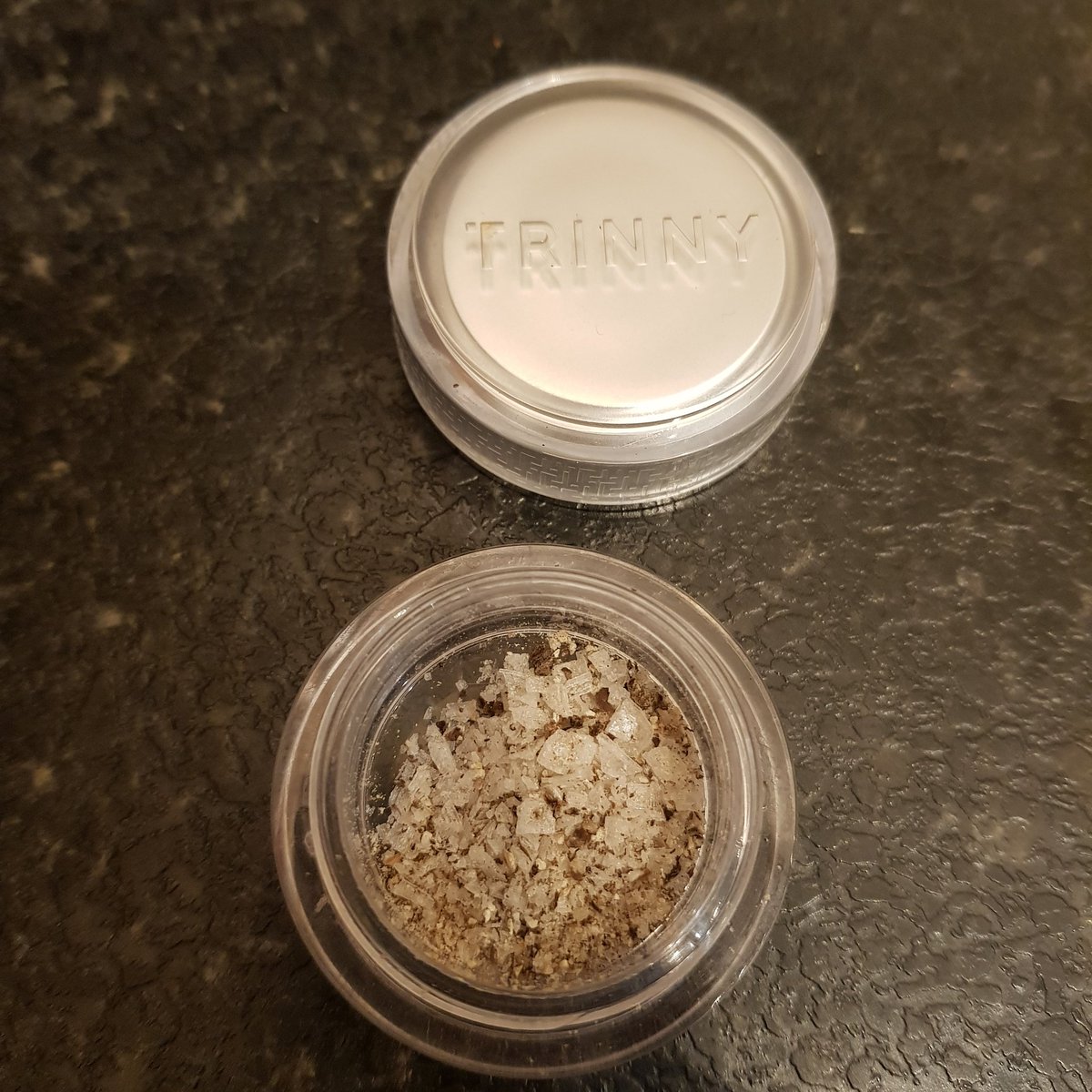 skatingsnoopy's tweet photo. #TrinnyAwards @trinnylondon
Best T-Pot Upcycle. When my son went on his DofE expedition, he used a T-Pot to put salt and pepper in to use in campfire cooking😊👨🍳
#condimentpot https://t.co/NeZTXhwyC4