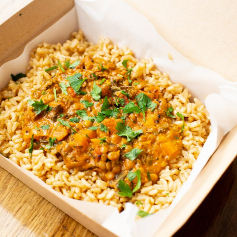 LeonIrel's tweet photo. Many will start fast few will finish strong. Be a dahling and end veganuary with a bang with help from our Lentil Masala. A rich coconut curry spiced with cumin, ginger &amp; mustard seeds. #vegan #plantbased #naturallyfastfood #TempleBar #Dublin https://t.co/isupHpMdV0