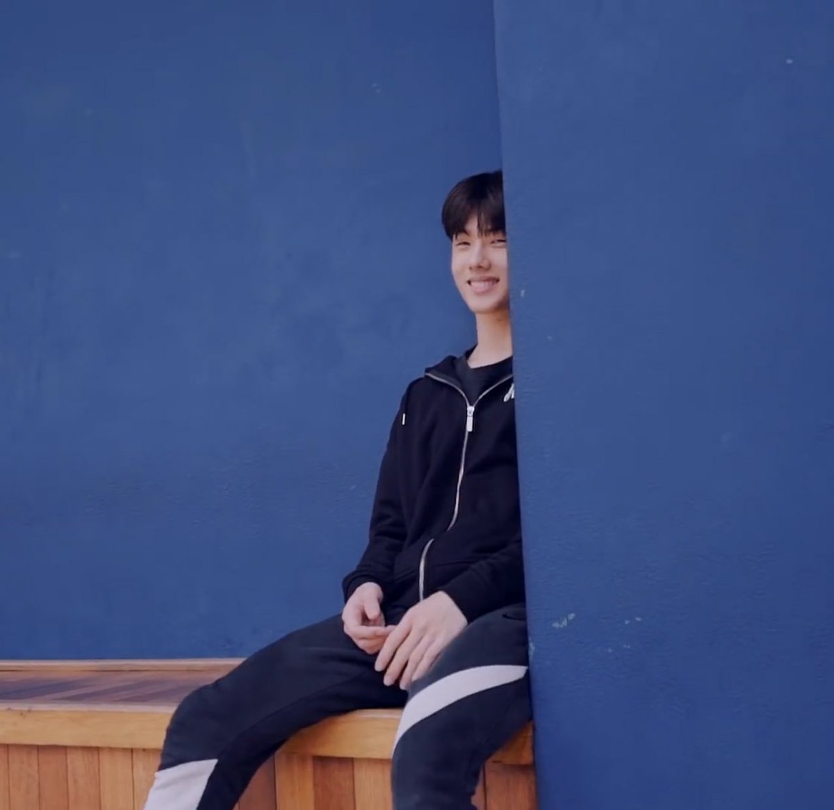 อยากแซวให้เขินอะ ;-;