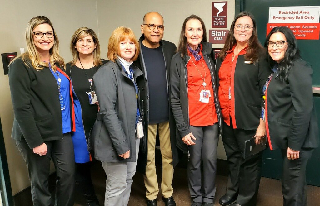 hermancoach's tweet photo. Today I was greeted today by Laura Sullivan and her team with a warm Southwest Airlines welcome! Thank you Southwest for a great kickstart to my 2020. https://t.co/iXdhCPwWMe