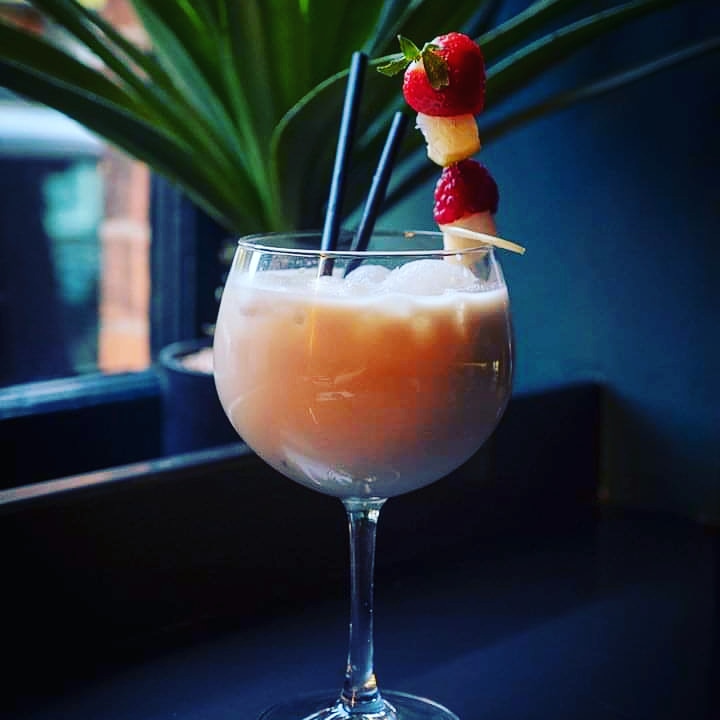 #Coctails 2 for 1 between 5 &amp; 7PM today 

<a href="/CucinaGalleria/">Cucina Galleria Portsmouth</a> #Portsmouth City Centre 

to Share is to Care...