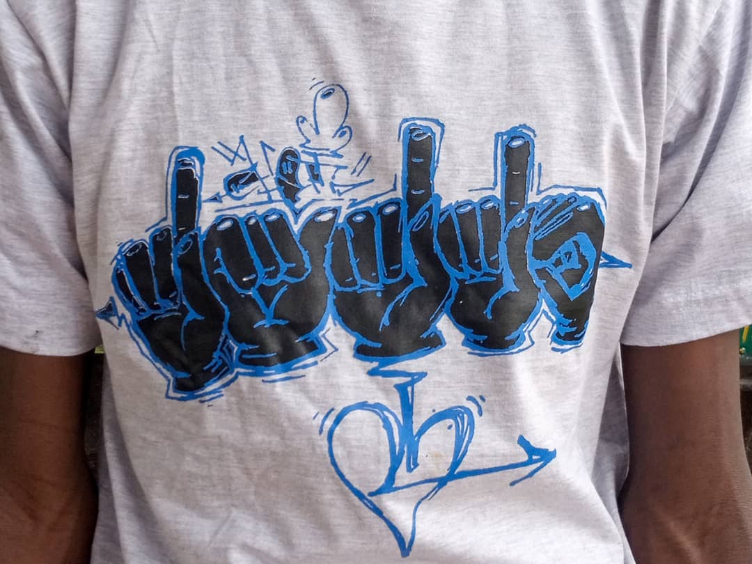 Daddoomutitii1's tweet photo. Long story short, I got inspired about the idea and did a #graffiti #tag of my name #DADDO in a #sign #language design, which very few people who see it at first fail to understand, but all in all I believe ART IS A LANGUAGE WHICH EVERYONE CAN UNDERSTAND at some point. https://t.co/3YAQaV6O4v