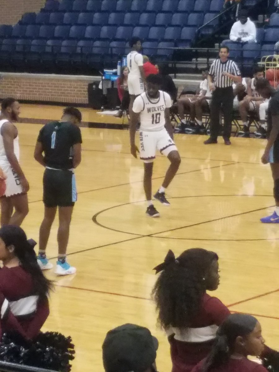 Keep your head up @ahmad_rich10
God has big plans for you. I'm still your biggest fan!