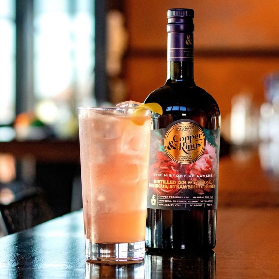 CopperAndKings's tweet photo. Pretty in Pink. A Rose 75 made with The History of Lovers Rose Gin and sparkling rosé. Lovely, fragrant, refreshing and delicious. A simple elegant drink to be enjoyed year-round. #AmericanBrandy #gin https://t.co/C0HUMxfJVL