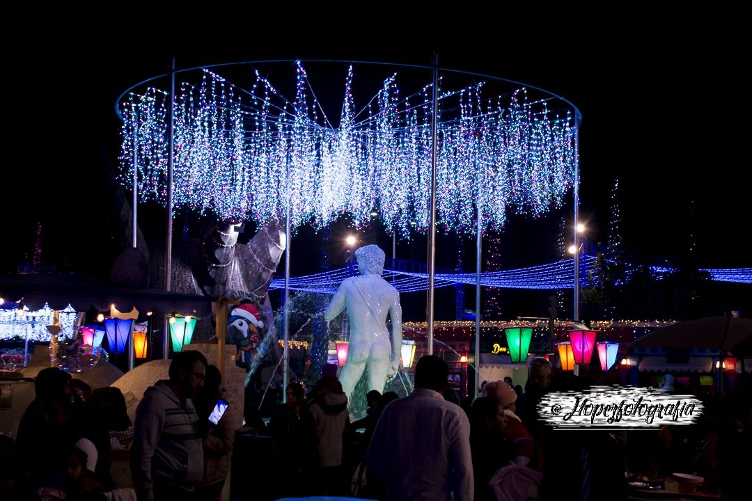 Jorge_LopezFoto's tweet photo. Les comparto algunas de mis Fotos que realice un mi visita a la #Villanavideña en @AtlixcoAyto principios de año #2020NewYear 

#lucesdenavidad 
@TurismoAtlixco 
#puebla 
@Atlixco_Puebla https://t.co/dKblE1kqxs