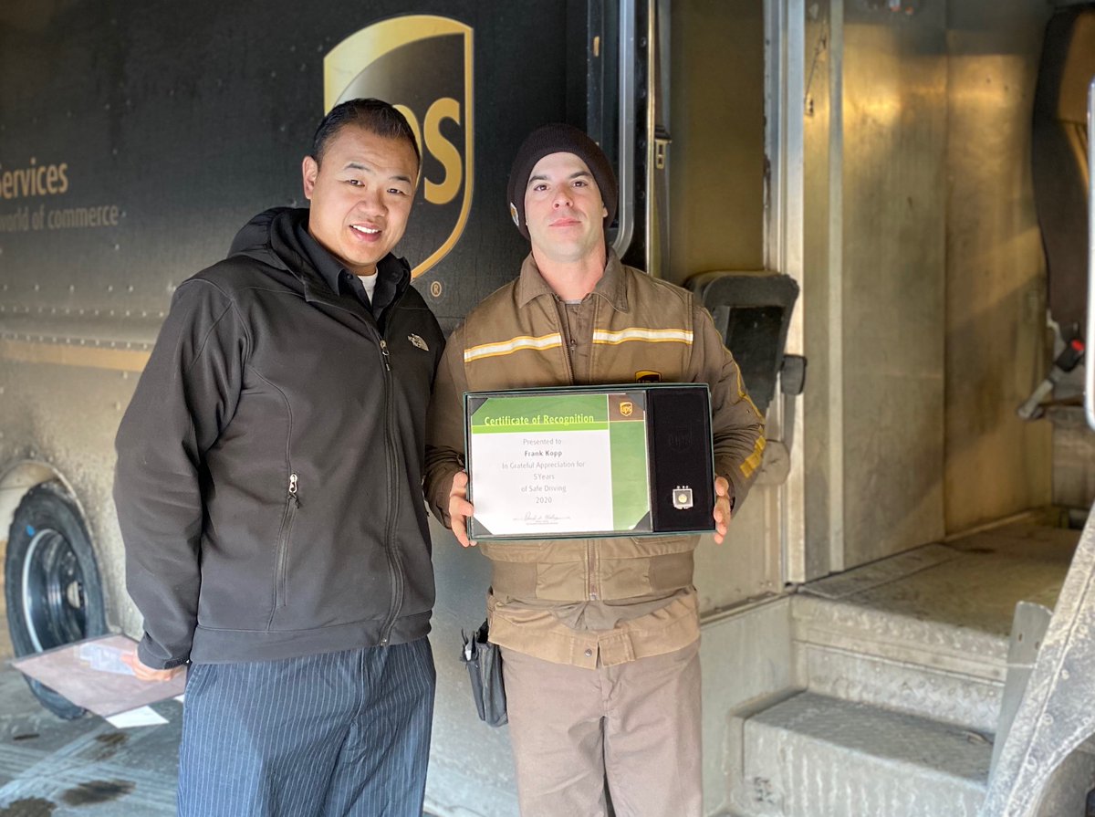 👏Congratulations goes out to Frank Kopp in the Dubois Center on 5 years safe driving🎉🚚Thank you Frank for working safe!#LiveSafelyStart2Finish #ProudUPSer #SafetyFirst #UPS