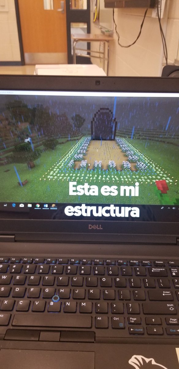 What matters to me? #GirlsWhoGame club building a symbol in Minecraft to represent color &amp; emotion <a href="/DellEMCedu/">Bishal Bugcrowd</a> <a href="/MOrtiz_Rivera/">Ms. Ortiz-Rivera</a> <a href="/PlayCraftLearn/">Minecraft Education</a> <a href="/skubsama20/">Samantha Skubal</a>