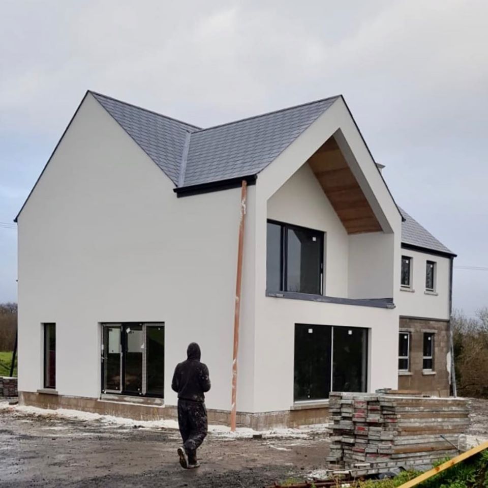 sdsarchitecture's tweet photo. great to see our #buckna house coming along well on site.
thanks to @RambooTools for the picture, who supplied the coloured render.
.
#thebraid #modernhouse #architects #balcony #timbercladding #broughshane https://t.co/64jKPqPJeT