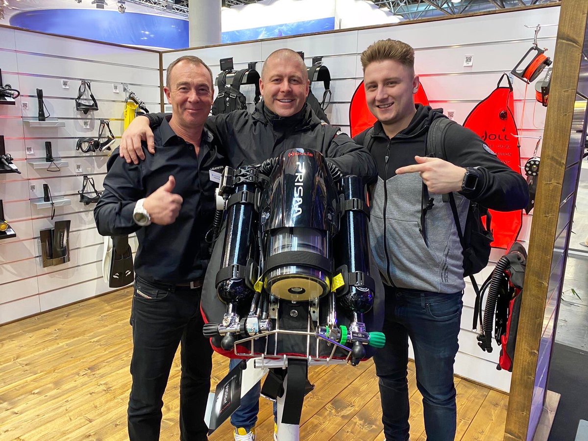 Great news - <a href="/divemasterscuba/">Divemaster Scuba</a> (Nottingham) have signed up as a <a href="/DiveHollis/">Hollis Gear</a> Prism 2 centre! Adam will be offering TDI and SSI training on the unit. #ccr #rebreather #scuba #hollis