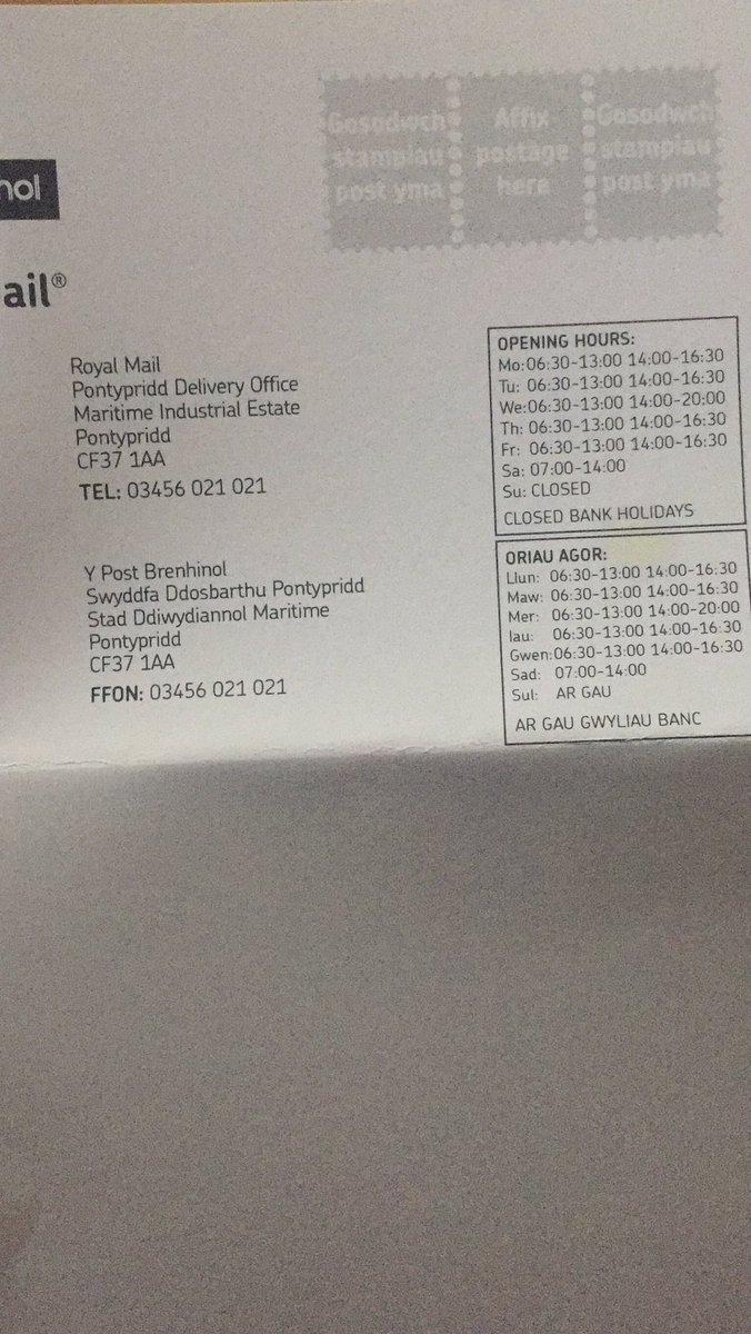 DeggiFizzy's tweet photo. @RoyalMail thank you for the incorrect information, would have been marvellous to know that you close at 2  rather than opening at 2(actually hung on for 2 to get there and find I’d have to wait quite a while). Much appreciated. https://t.co/WoiXlAYeGN