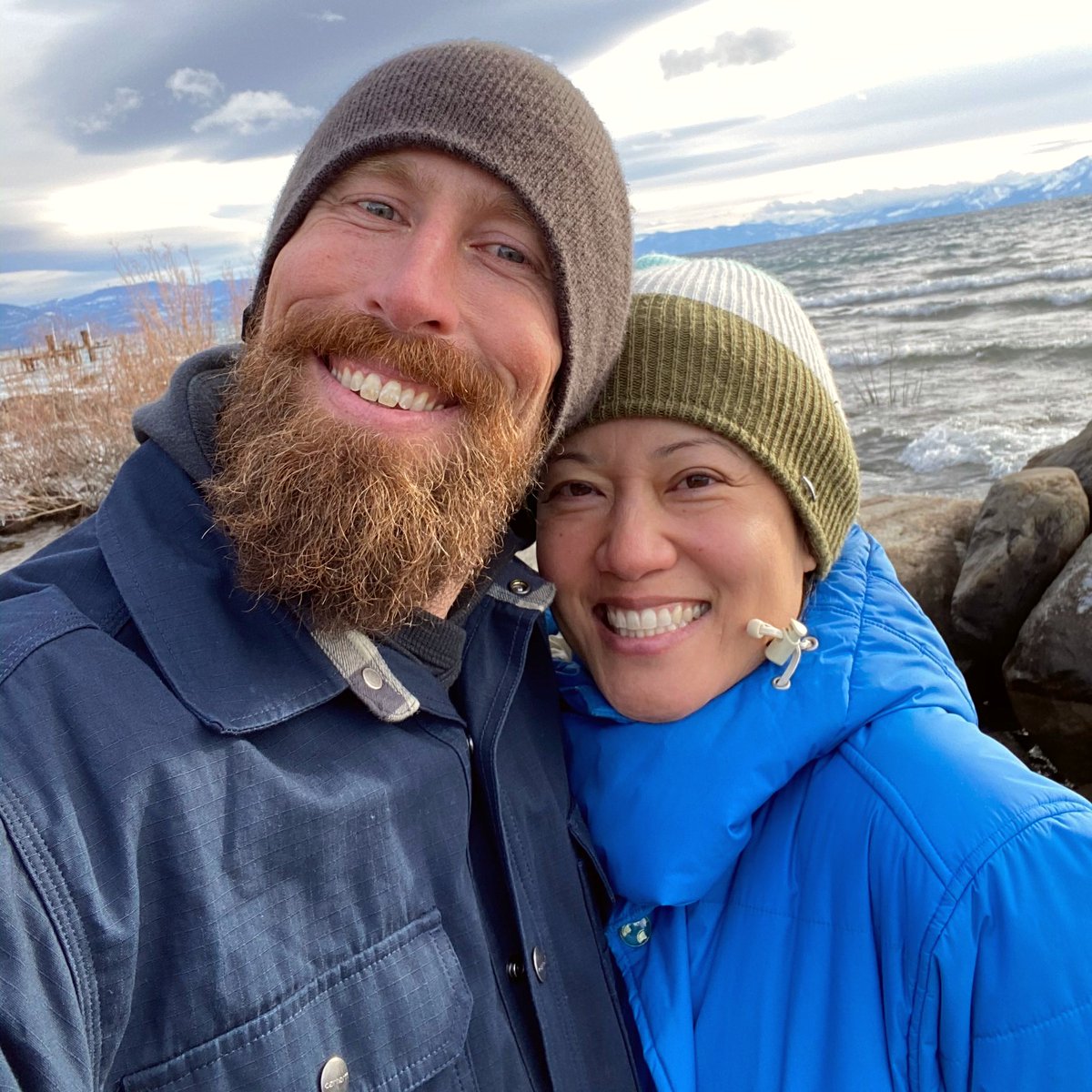 sacred_fire_pdx's tweet photo. Last week's trip to #LakeTahoe! Had a beautiful time with Jeremy (@ojuaphoto) snowboarding at the Northstar California Resort. If you don't know already, we love snowboarding and just being outdoors!
#SacredFireCreative #WorkHardPlayHard https://t.co/cYEiD3MHSu
