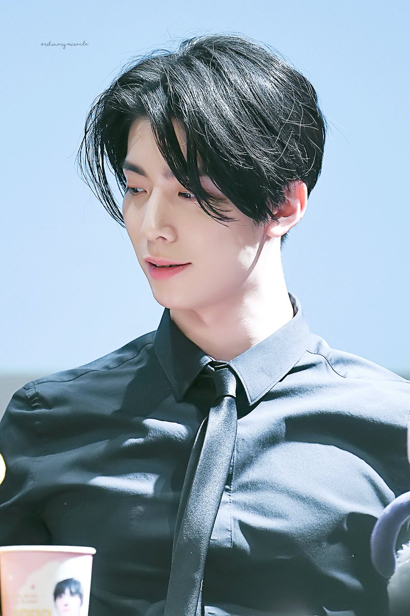 miracle990511's tweet image. 200117 🖤
#SF9 #에스에프나인 #휘영 #HWIYOUNG #フィヨン 
@SF9official