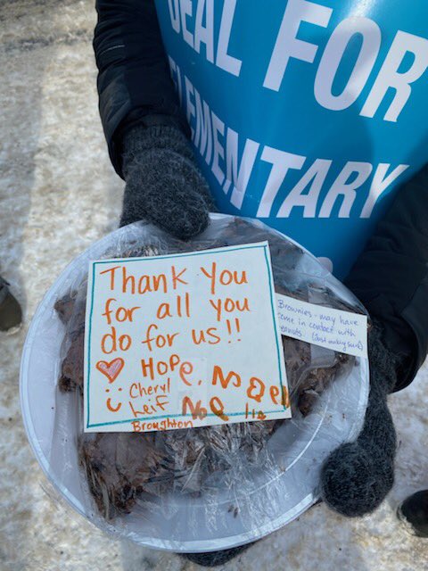 KristanRooke's tweet photo. Photos from GOPS in Nipigon, Ontario for day 2 of strike rotations in Superior Greenstone @EtfoSuperior @ETFOeducators #ETFOstrike #ETFOstrong #cutshurtkids https://t.co/IVdlWSUKuu