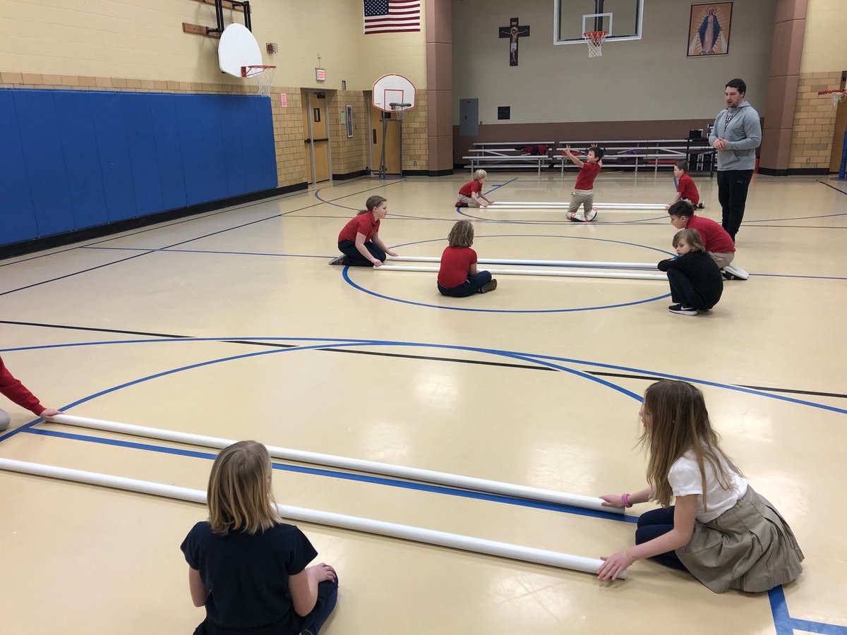 Students learning a new dance during gym class! #jp2schools