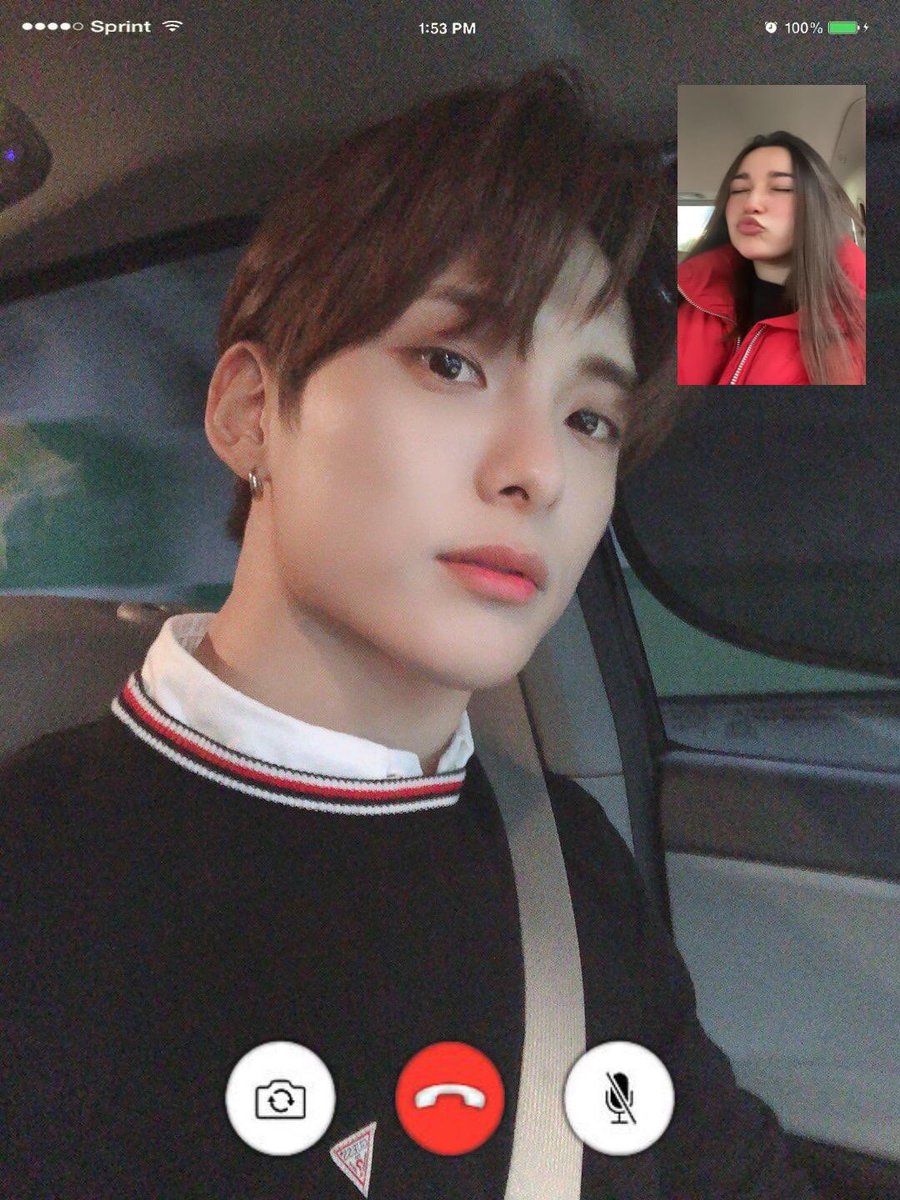 BAEKHYUNLEGEND's tweet photo. Facetiming my boy ♡

#ChoiceSelcaDay @official_ACE7 https://t.co/SOGTvZPvhN