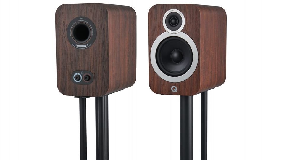 QuantumAV's tweet image. More from @QAcoustics coming this February! ⏰ 
The 3030i feature the same 6' Driver as their Floorstanding sibling products; with stunningly deep frequency response down to 46Hz!🔹
£329.00 is an absolute steal for such immense punch!