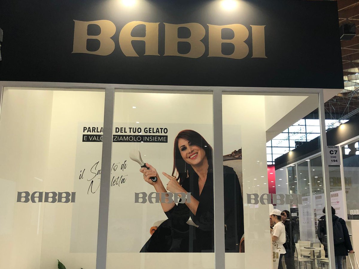 Cosmobile's tweet photo. Che bello vedere (e ascoltare) la nostra Nicoletta Conficconi con #AppGelato al @SigepRimini.
GRAZIE a tutti quelli che si sono seduti nel suo salotto, nello stand #Babbi, per parlare, capire, valorizzare, comunicare il loro #gelato.
๐ฉโ๐ป๐ฉโ๐ผ๐ฆธโโ๏ธ๐ฅ๐ฆ๐จ๐ฐ๐ฒ #SIGEP2020 #cosmobile https://t.co/tK5YdhkH08