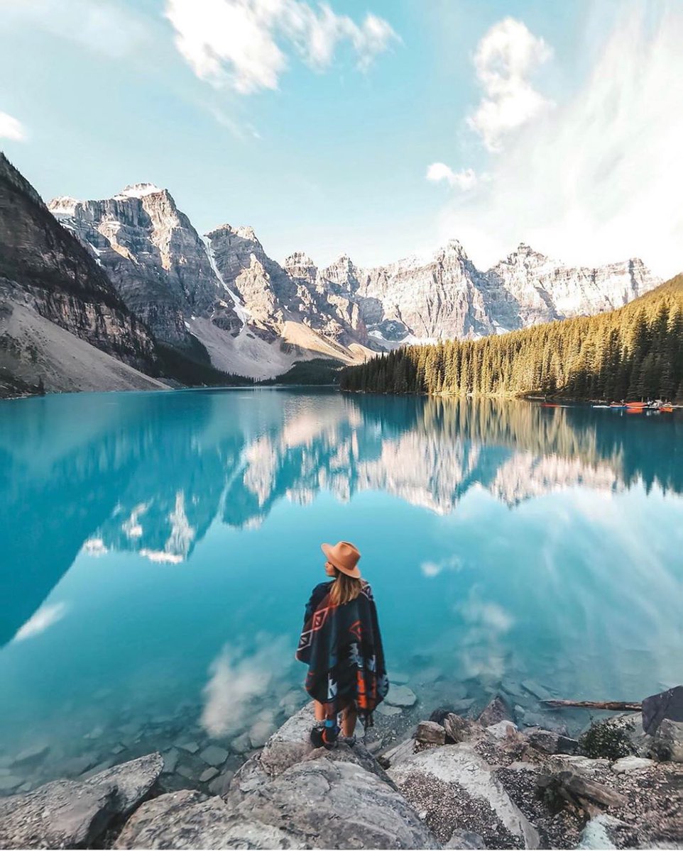 histurkiye's tweet photo. Ormanları, gölleri ve sıradağlarıyla tanınan Kanada'dan bu büyülü görüntü. ❄️
📷ameliegiada #liketheworld #liketheCanada #LovePeaceTRAVEL #Kanada #Canada https://t.co/6G2tQ7FKdO