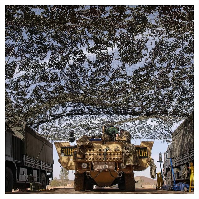 VeteransFdn's tweet photo. Under camouflage in the Moroccan desert during training Exercise Jebel Sahara
#makeadifference #veteransfoundation #honour #armedforcesday #comeandjoin #veteranslottery #supportcharity #events #kickstart #youcanmakeadifference #forcescharities #everylit… https://t.co/aRUsjSP8Z6 https://t.co/3bHLVOYjcK