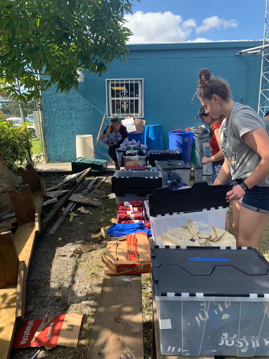 GW_Softball's tweet photo. Our Faith Weber recently returned from her third trip with @gwaltbreaks! The senior shares her takeaways from a week of service learning in Immokalee, FL. #RaiseHigh  https://t.co/21dvCkuL6M https://t.co/tVRbupiqge