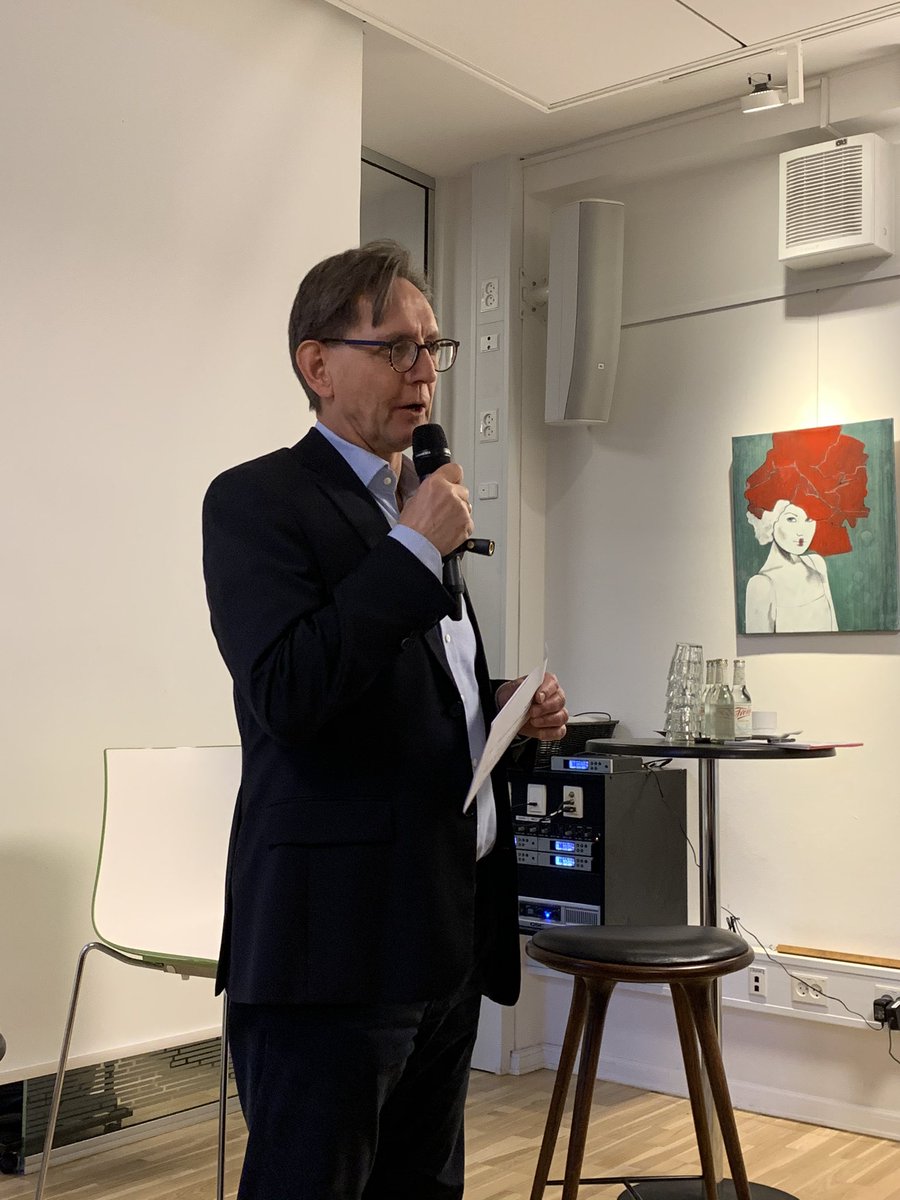 cekicozlem's tweet photo. Chefredaktør for @kristeligt @ErikBjerager indleder debatten med “Den danske debat er optaget af klima og islam. Vi har ikke religionspolitik. Vi har en islam politik hvor kristendommen er ind under den” #dkpol #Religon.dk20år https://t.co/2y1kbAqxMu