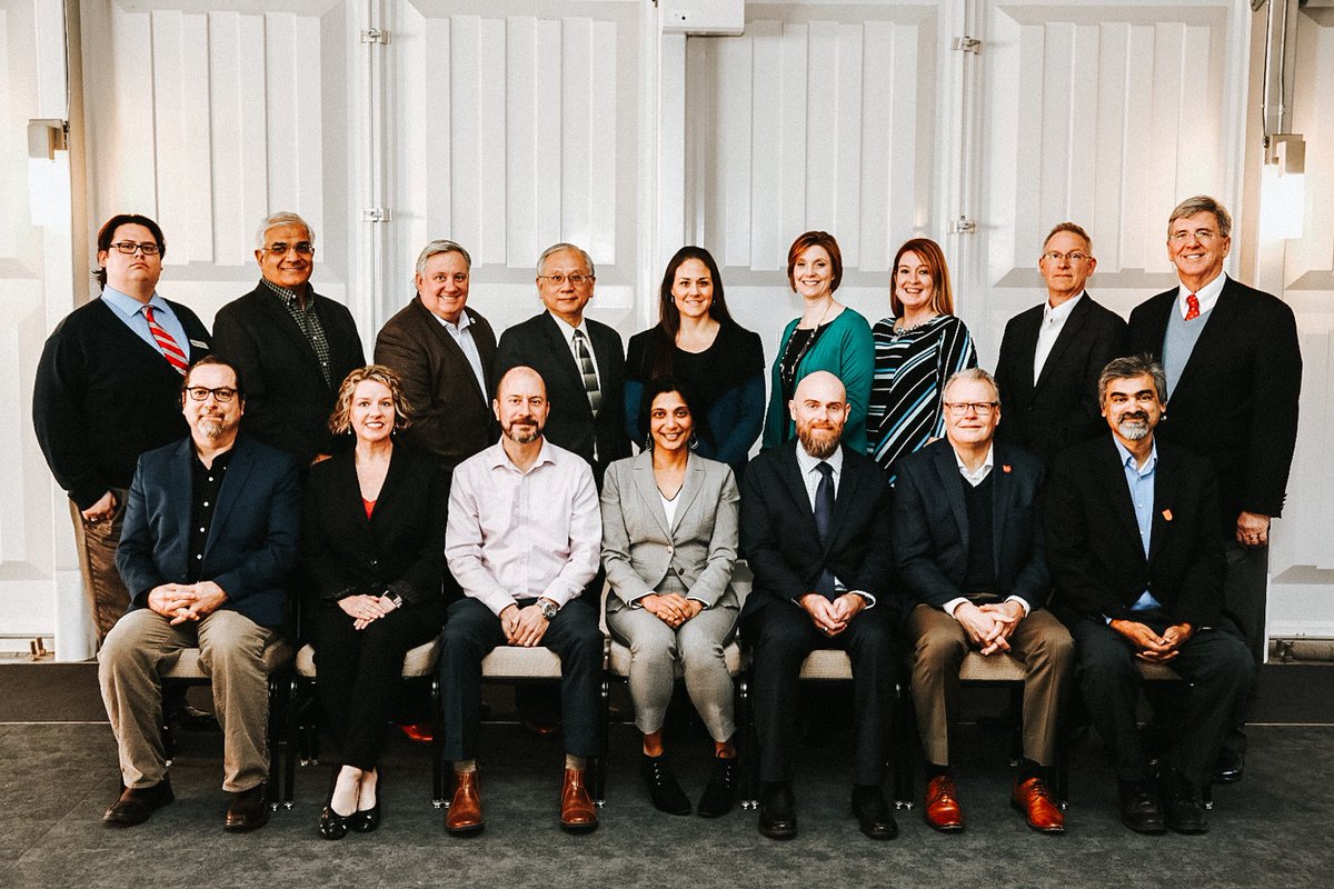 iacmihq's tweet photo. Thanks to our board of directors for their support and leadership of IACMI. @UTSystemNews @ORNL @eeregov @TNECD @MEDC @JobsOhio @ColoradoEcoDevo @Indiana_EDC https://t.co/5695Hqen9c