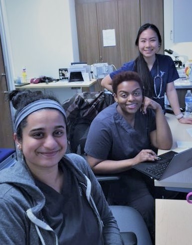 RHJ_OBGYN's tweet photo. Good Morning from Dr. Kelsey Thrush and the team at RHJN. Dr. Thrush will be seeing GYN patients this #Saturday in our #DC office. Have you scheduled your appointment yet? https://t.co/vvWxmZ0DrO #OBGYN https://t.co/Lf39Ejt8wZ