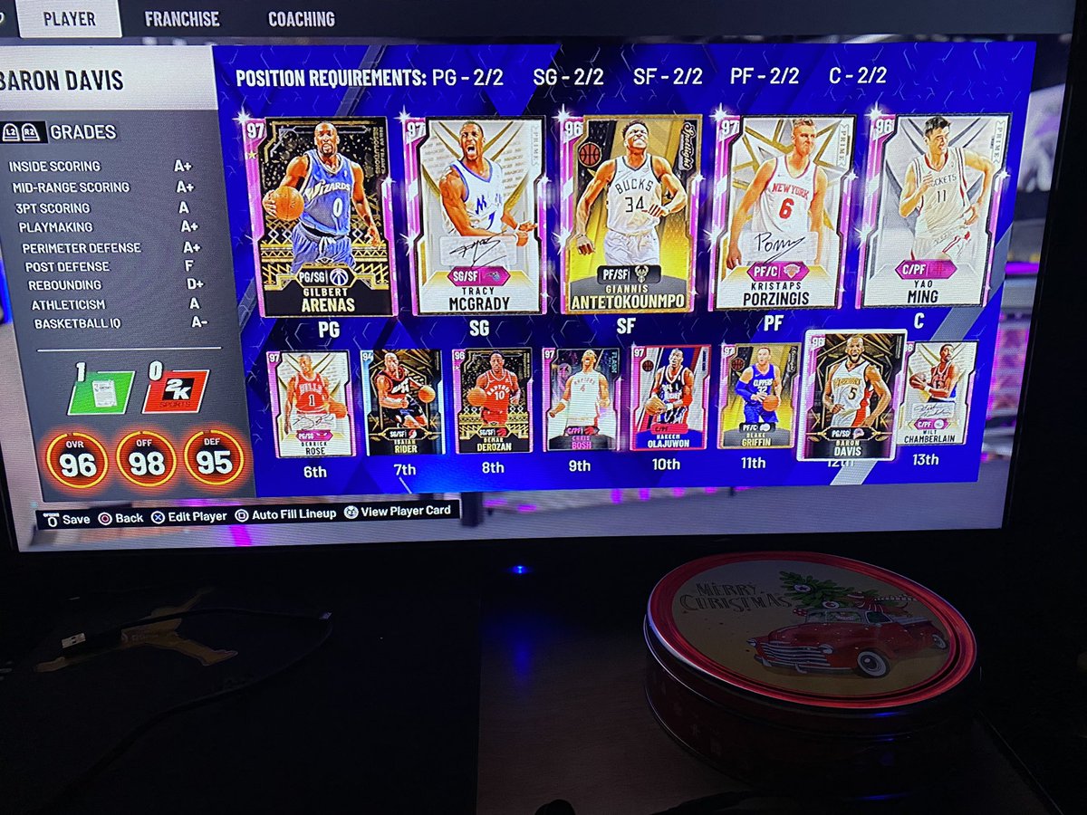 DerrickGoatedd's tweet photo. @2kscampolice looking to sell this myteam account ps4 Will use middle man is 2 cards away from the pink diamond token league https://t.co/CIIinWzzpQ