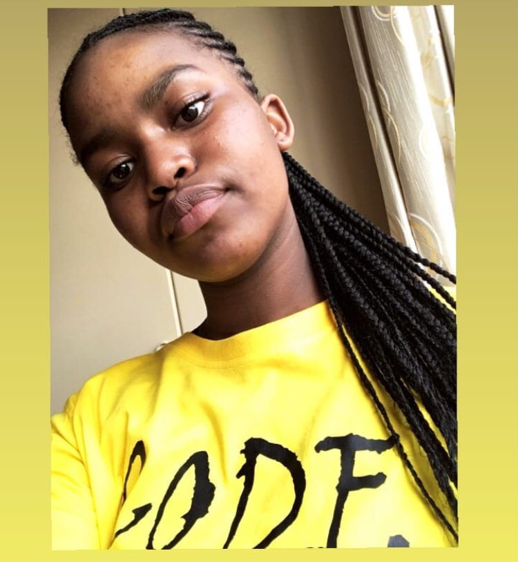 _CodeError's tweet image. Frame 1: R150, Frame 2: R180, Frame 3 : R350, Frame 4: R200.
Dm to order.
#CodeError
#DontFollowTrendsSetThem ⚠️