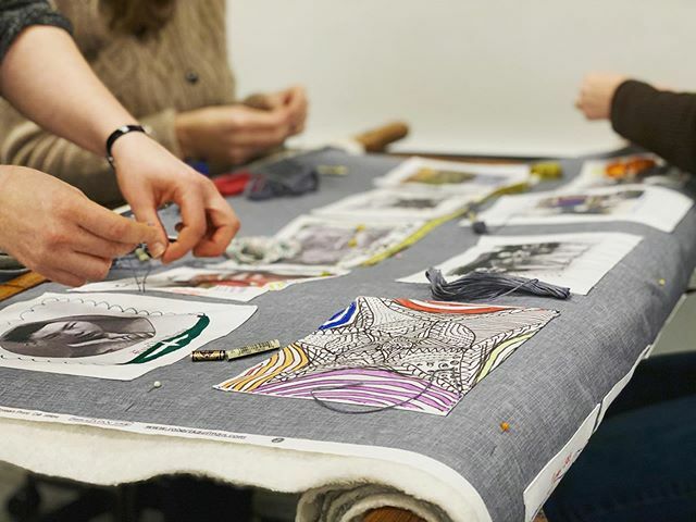 PurdueLibraries's tweet photo. The Mobile Making staff is at work assembling our first cultural center quilt! This is our collaboration with @purdueaaarcc & @celdpurdue, we’re excited to show you!
•
•
#mobilemaking #makerspacesofinstagram #makerspace #librariesofinstagram #purduelibraries #pulsis #pulsism… https://t.co/aillNcyutH