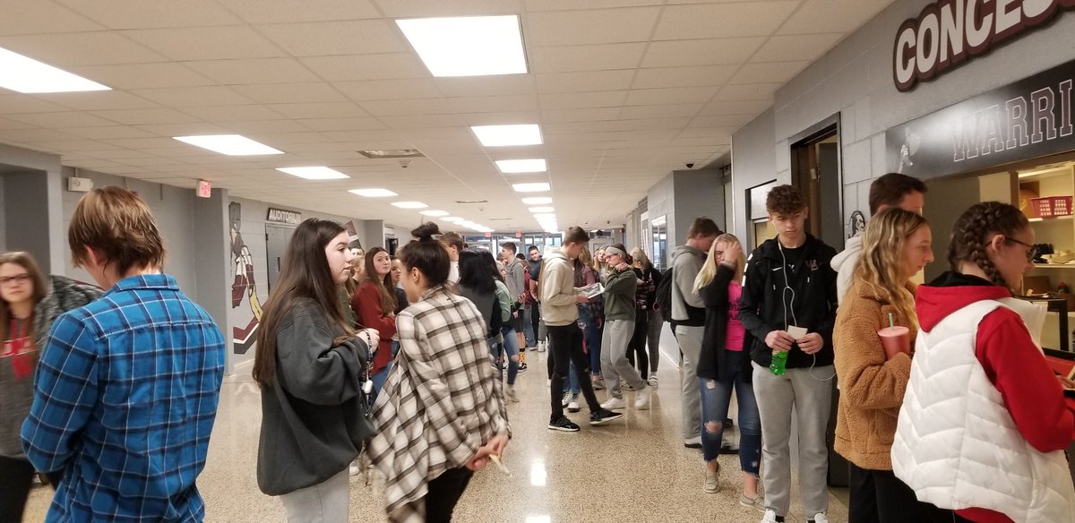 tlgill8's tweet photo. Hurrah for cookie day! #wdpride #wesdelfbla https://t.co/ul96eCcctk